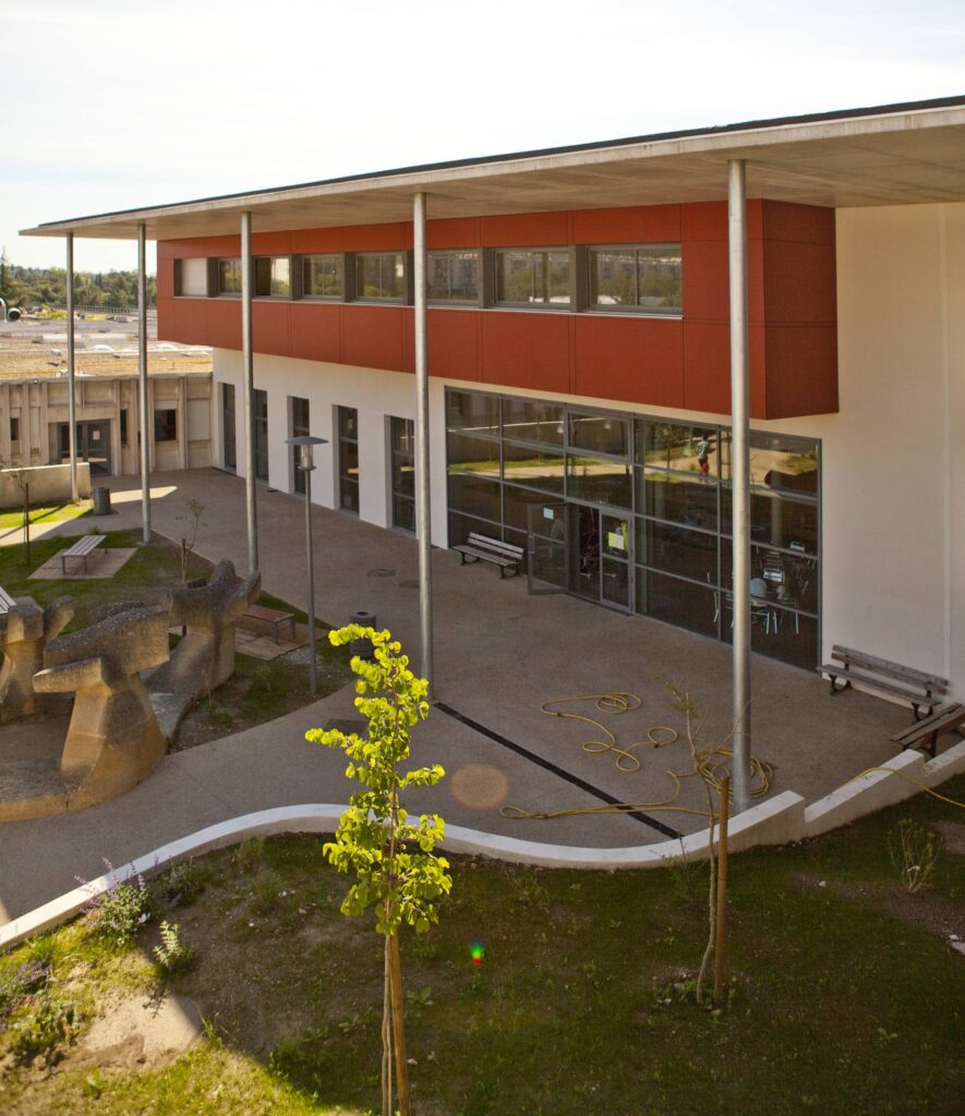 extension et restructuration du lycée jules raimu nîmes 3
